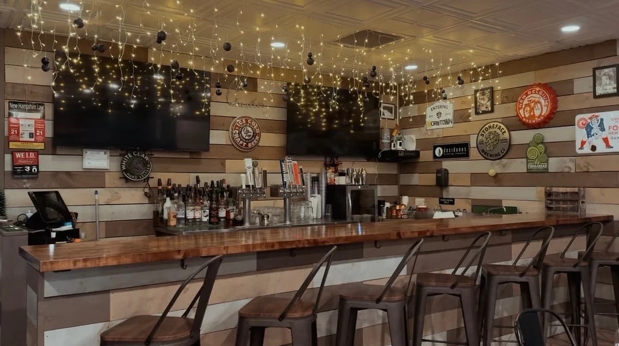 Charlie’s Italian Pizzeria and Restaurant