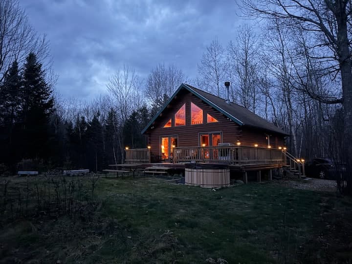 Mountain View Log Cabin
