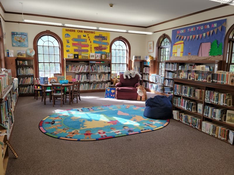 Brown Memorial Library