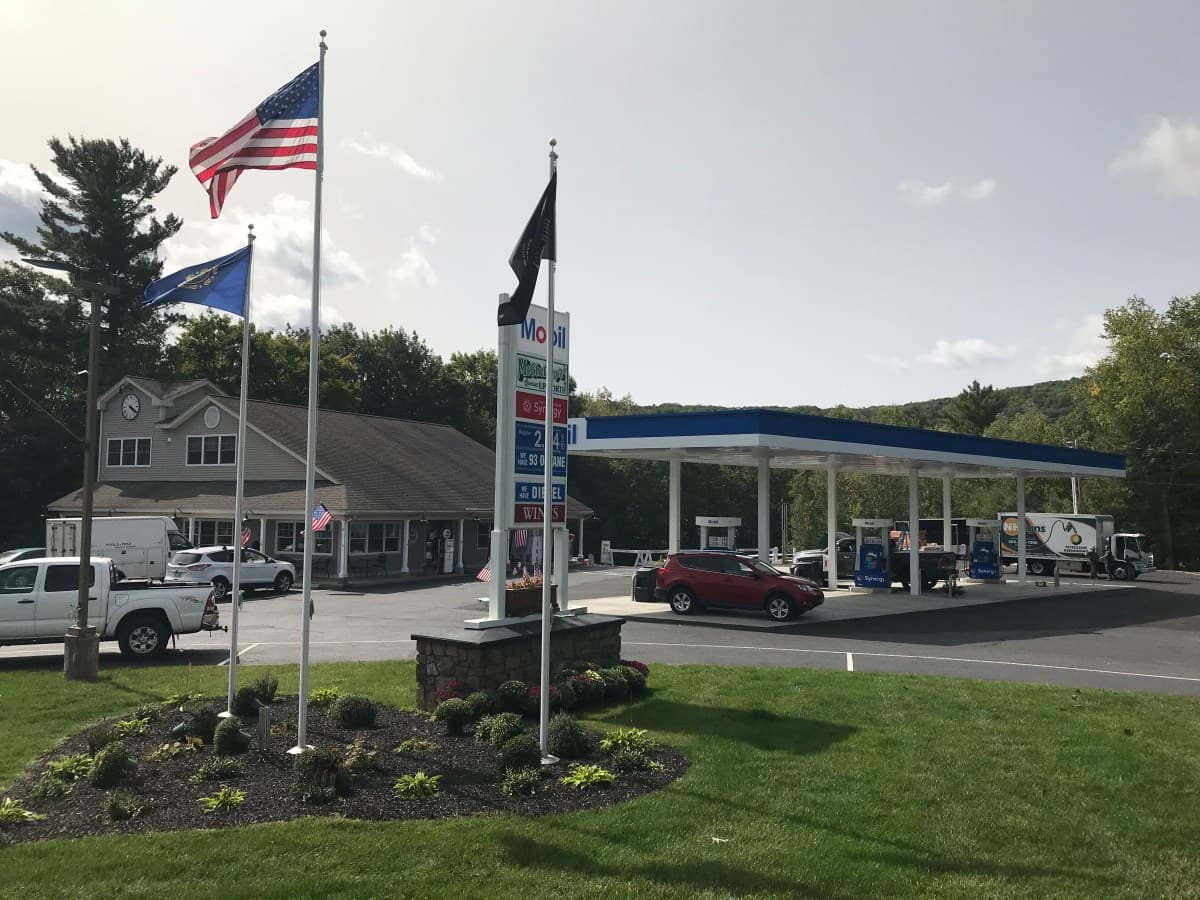 Glen Ledge Corner Store