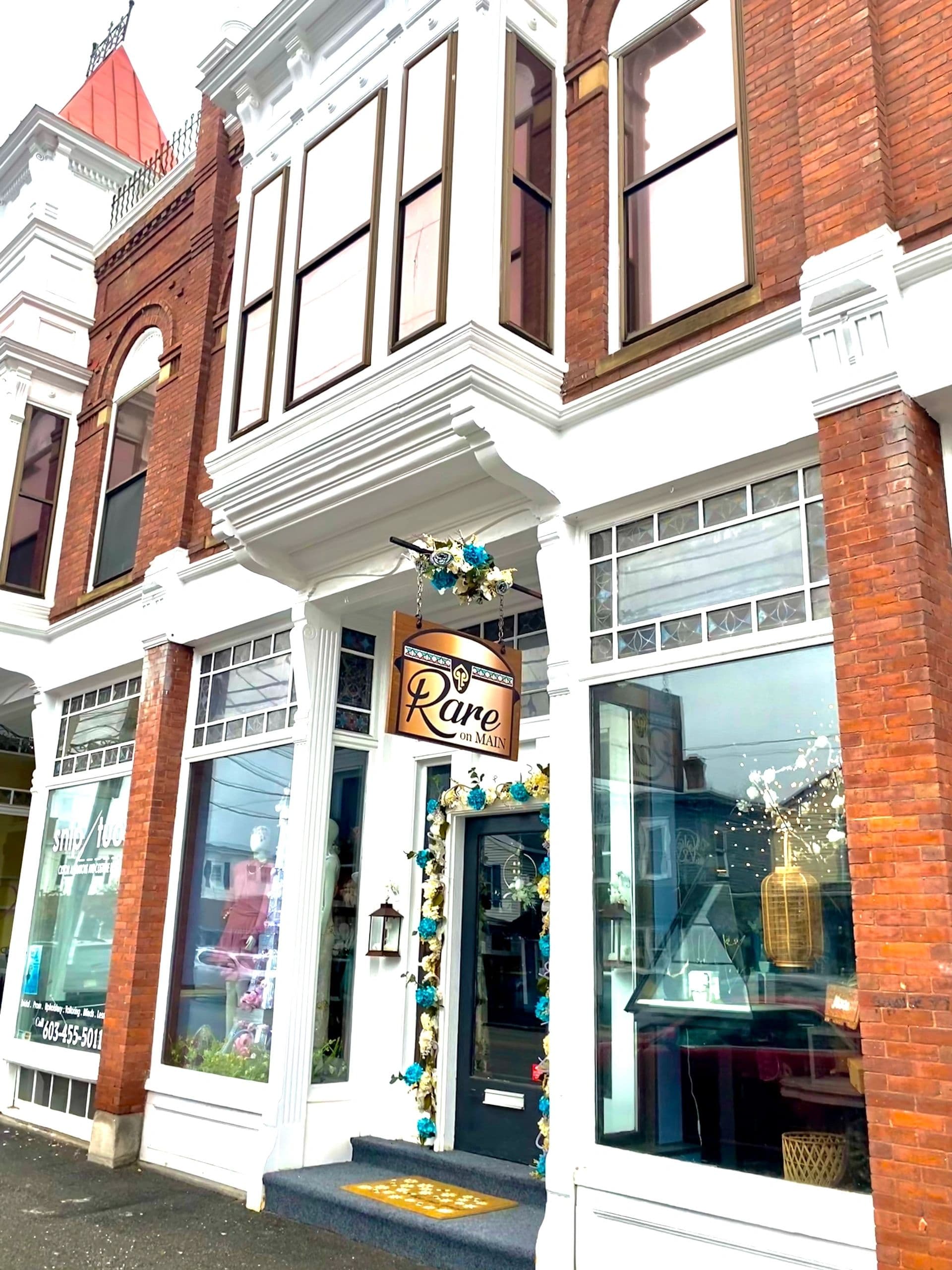 RARE on Main Vintage Boutique