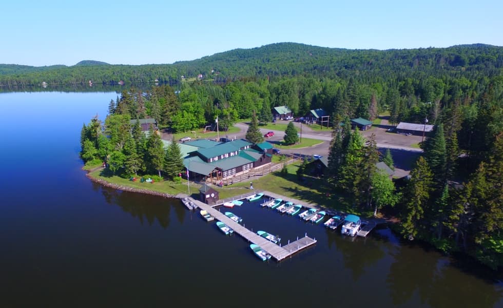 Tall Timber Lodge & Rainbow Grille