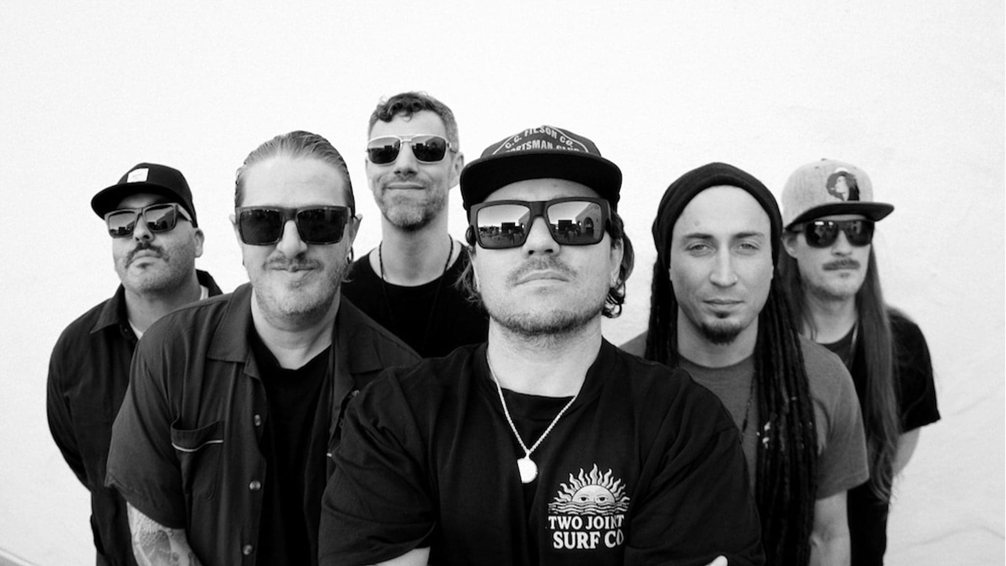 The Elovaters - Sunburn Tour 2026