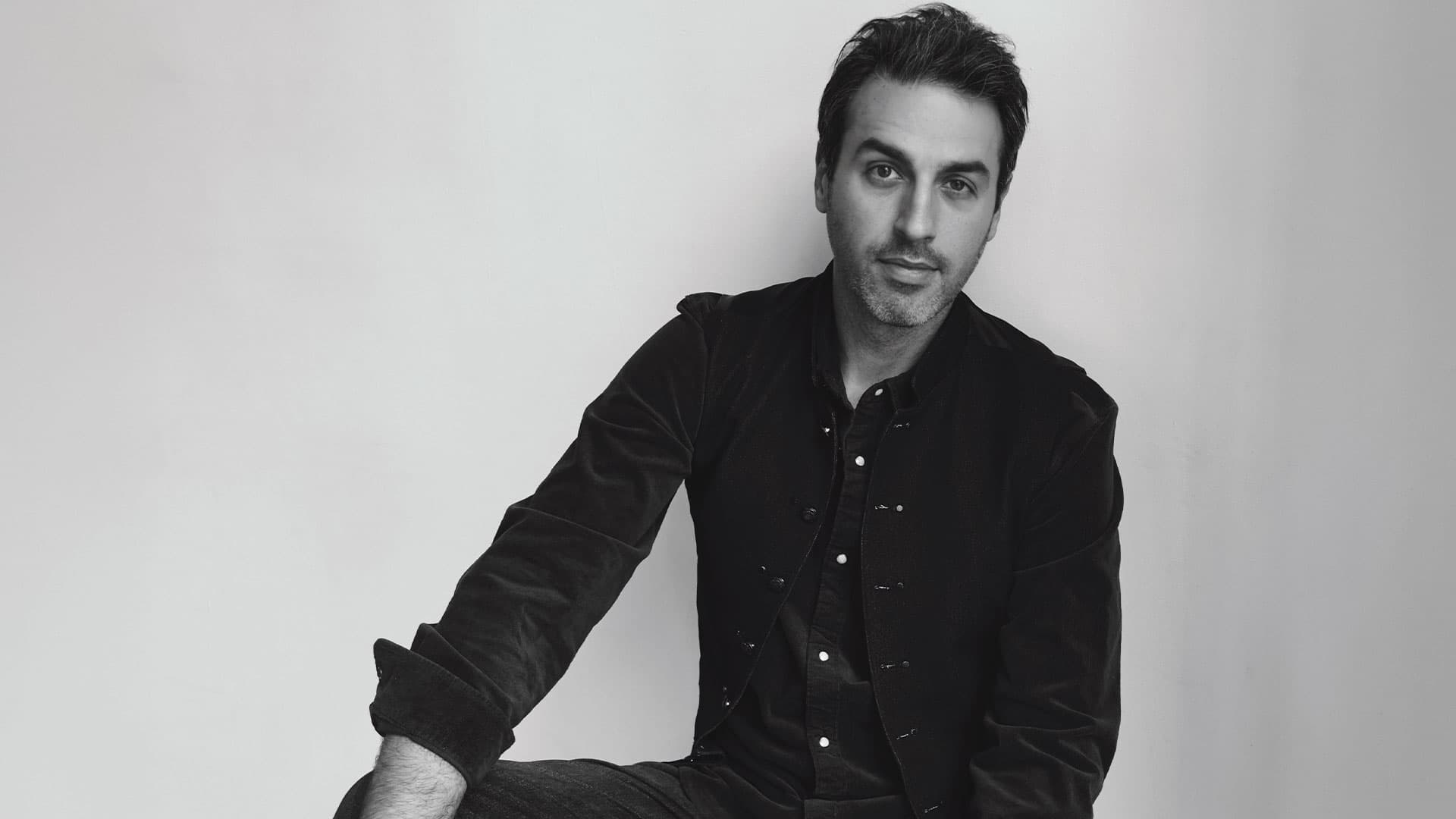 Ari Hest